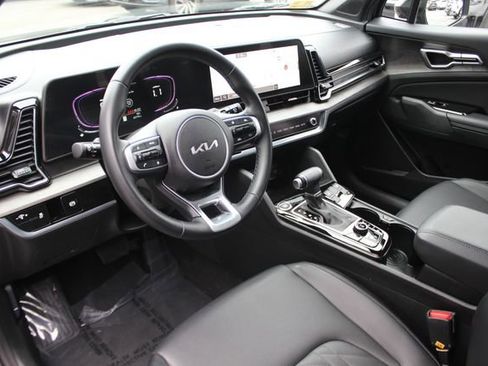 Used 2023 Kia Sportage X-Line image 3