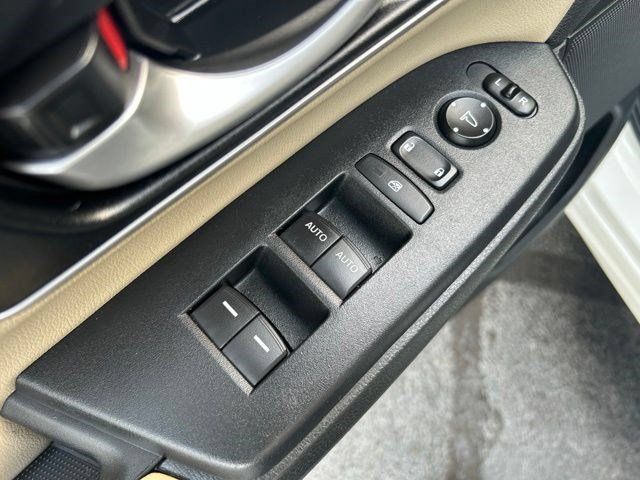 Used 2018 Honda CR-V EX-L image 12