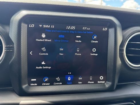 Used 2021 Jeep Wrangler Unlimited Sahara image 24