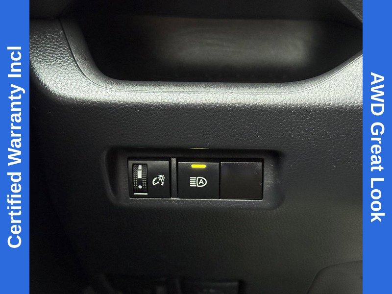 Used 2023 Toyota RAV4 XLE AWD/4WD image 29