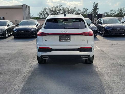 Certified 2025 Audi Q5 Premium Plus w/ Premium Plus AWD/4WD image 5