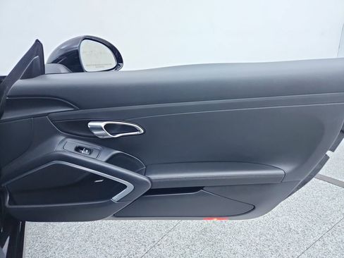 Used 2012 Porsche 911 Carrera S image 31