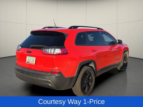 Used 2021 Jeep Cherokee Latitude Plus AWD/4WD image 9