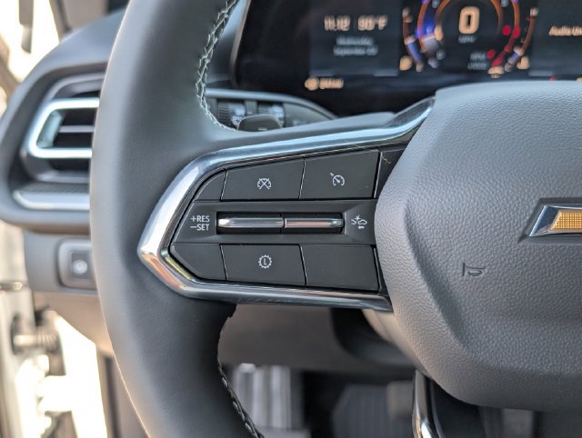 New 2027 Chevrolet Traverse LT w/ Driver Confidence Package FWD image 17