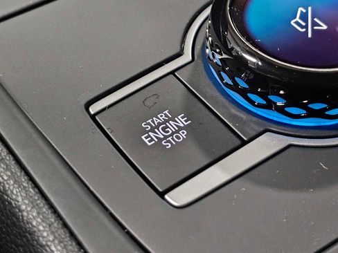 New 2025 Volkswagen Tiguan S image 36