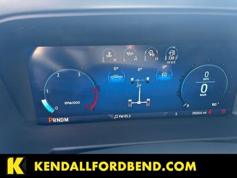 Used 2025 Ford F350 Lariat w/ FX4 Off-Road Package AWD/4WD image 13