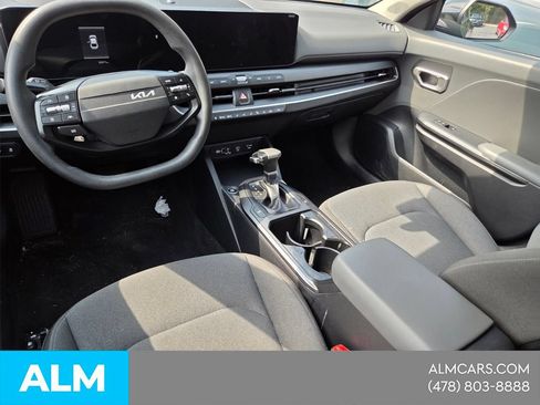 Used 2025 Kia K4 FWD image 18