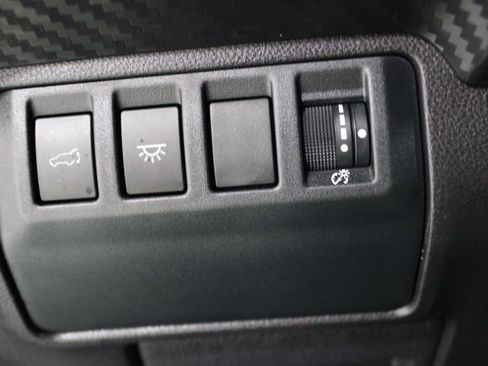 Used 2024 Subaru Ascent Premium w/ Convenience Package image 40