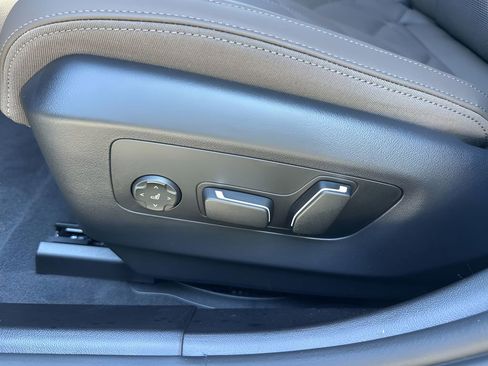 New 2026 BMW 530i w/ M Sport Package image 30