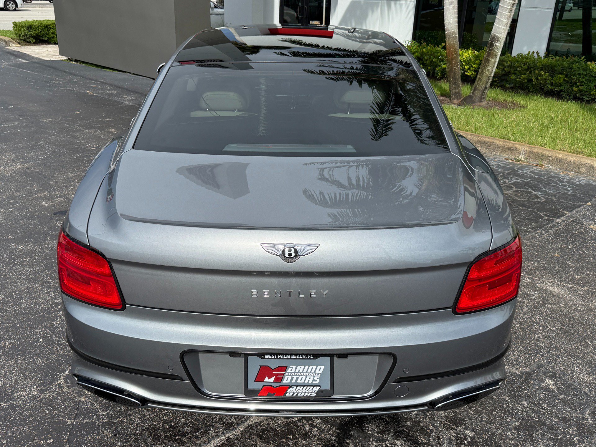Used 2020 Bentley Flying Spur W12 AWD/4WD image 19