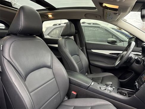 Used 2021 INFINITI QX50 Luxe image 19