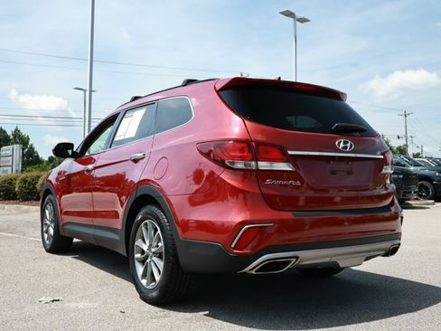 Used 2018 Hyundai Santa Fe SE AWD/4WD image 8