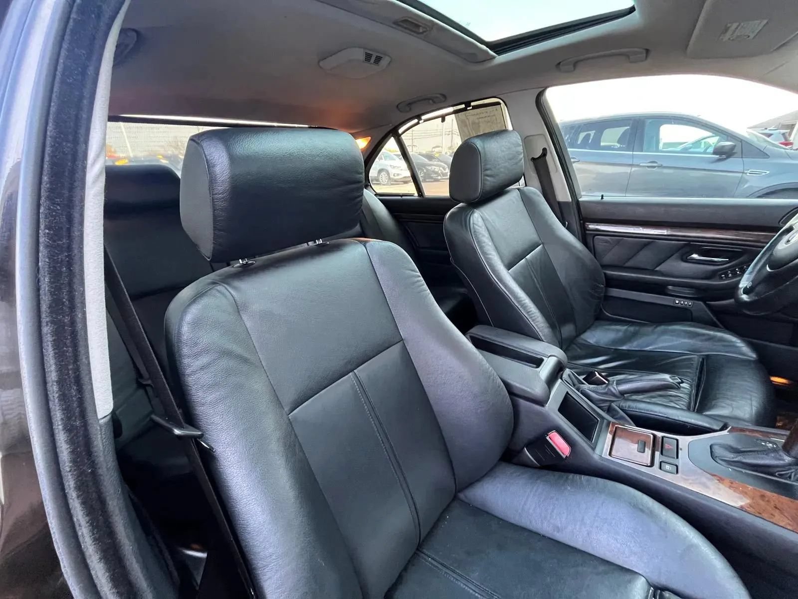 Used 2002 BMW 540i Sedan RWD image 28