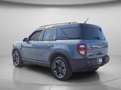 Used 2025 Ford Bronco Sport Outer Banks AWD/4WD image 6