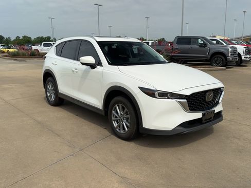 Used 2022 MAZDA CX-5 AWD 2.5 S w/ Preferred Package image 2