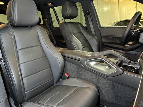 New 2025 Mercedes-Benz GLS 450 GLS 450 image 13