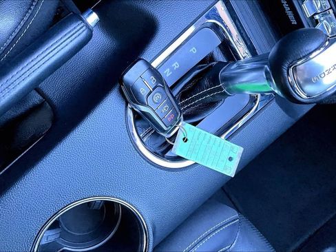 Used 2017 Ford Mustang GT Premium w/ Black Accent Package RWD image 10