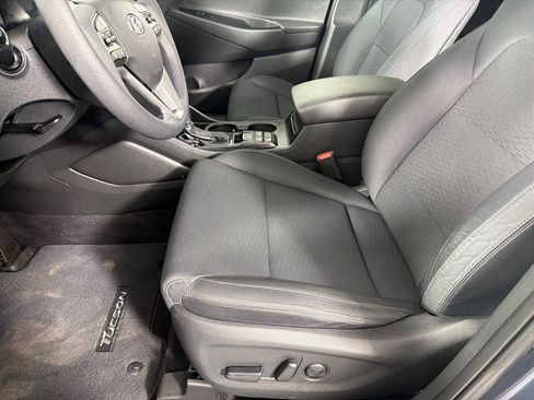 Used 2019 Hyundai Tucson Value w/ Cargo Package AWD/4WD image 12