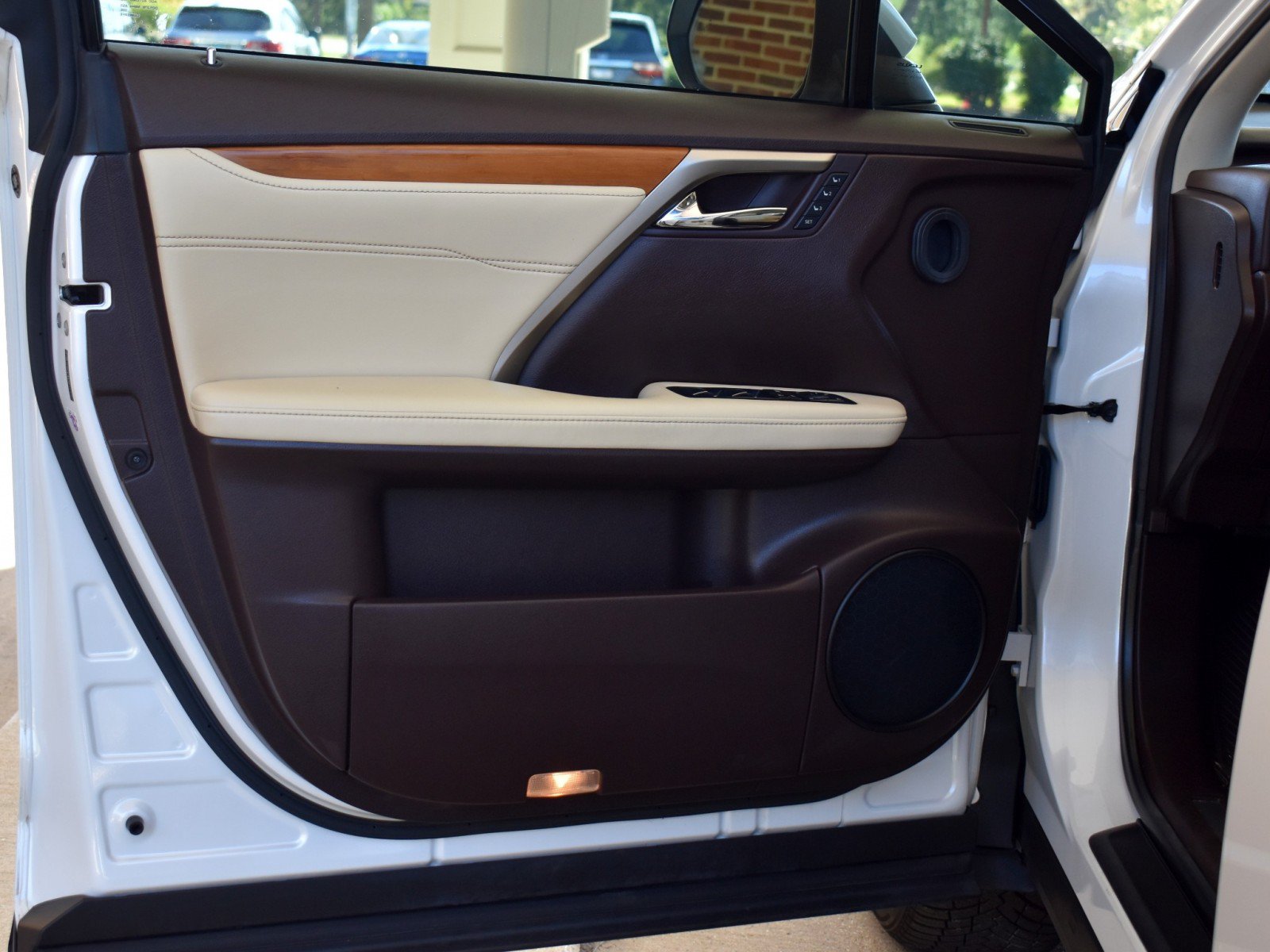Used 2016 Lexus RX 350 AWD w/ Premium Package image 28