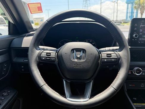 Used 2025 Honda CR-V Sport-L image 15
