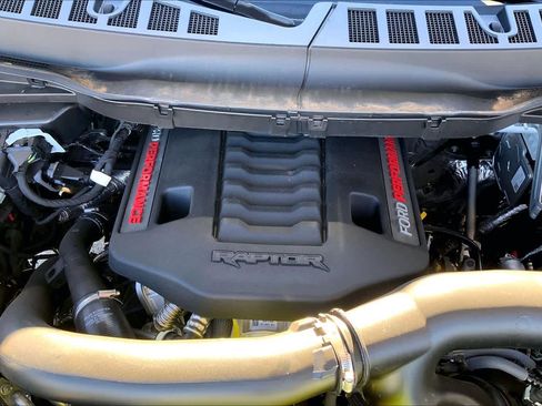 Certified 2025 Ford F150 Raptor image 32