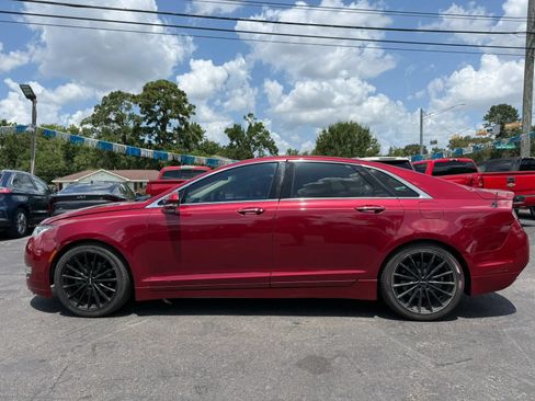 Used 2013 Lincoln MKZ AWD image 8