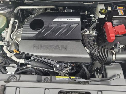 Used 2022 Nissan Rogue S FWD image 30
