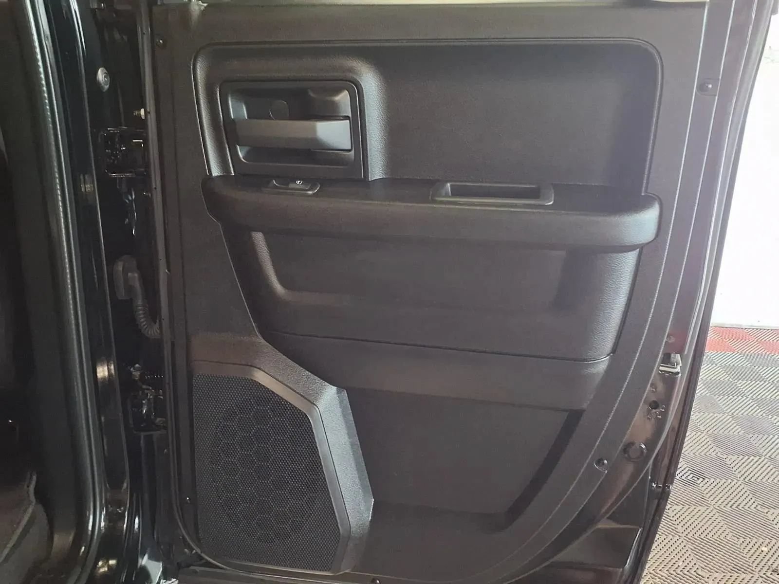Used 2022 RAM 1500 Express w/ Wheel & Sound Group AWD/4WD image 7