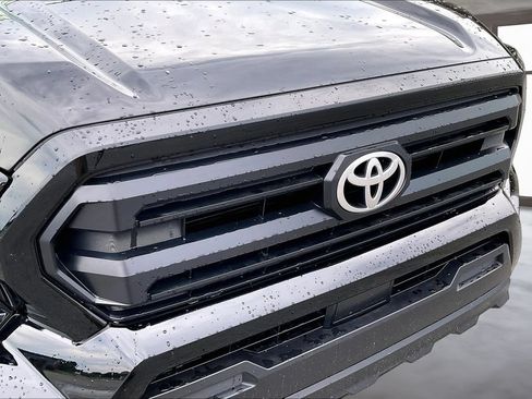 Used 2024 Toyota Tacoma SR w/ Towing Package RWD image 27