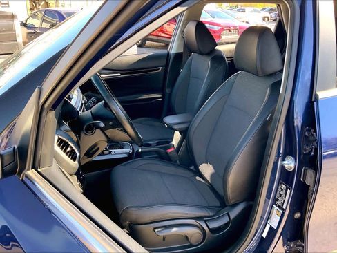 Used 2023 Kia Seltos S image 7