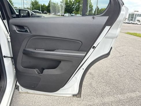 Used 2015 Chevrolet Equinox LT w/ Driver Convenience Package AWD/4WD image 13