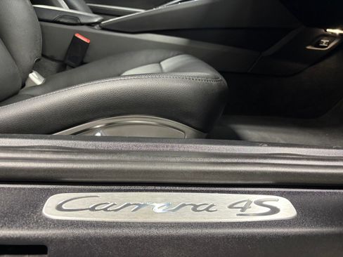 Used 2014 Porsche 911 Carrera 4S image 22