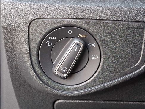 Used 2022 Volkswagen Atlas SE image 22