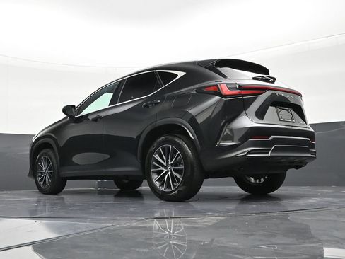 Used 2024 Lexus NX 250 FWD w/ Towing Package (2000 Lbs) image 22