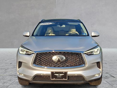 Used 2019 INFINITI QX50 Essential w/ Premium Heat Package AWD/4WD image 2