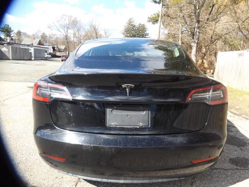 Used 2019 Tesla Model 3 Standard Range Plus RWD image 4
