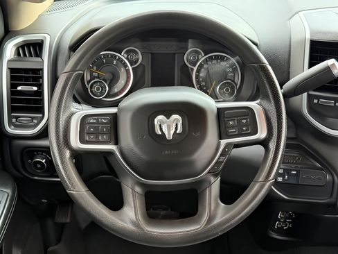 Used 2019 RAM 2500 Big Horn AWD/4WD image 14