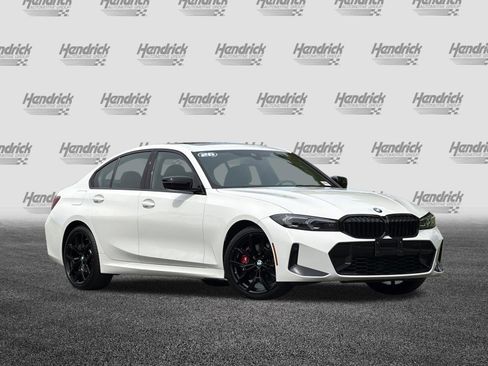 Used 2026 BMW 330i Sedan w/ M Sport Package image 2