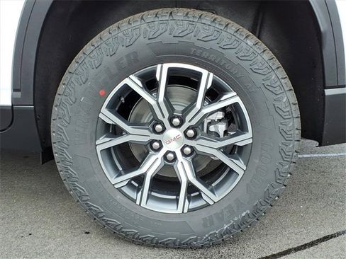 New 2026 GMC Acadia AT4 w/ Super Cruise Package image 6