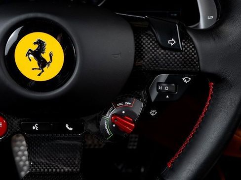 Used 2019 Ferrari Portofino image 38