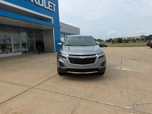 Used 2024 Chevrolet Equinox LT FWD image 9