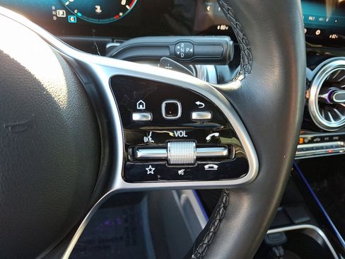 Certified 2023 Mercedes-Benz GLB 250 GLB 250 image 22