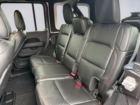 Used 2021 Jeep Wrangler Unlimited Rubicon w/ Dual Top Group image 17