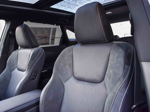 New 2026 Lexus RX 450h AWD image 25