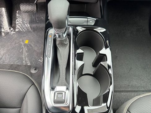 New 2026 Chevrolet Trax ACTIV FWD image 18