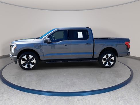 Used 2023 Ford F150 Lightning Platinum AWD/4WD image 5
