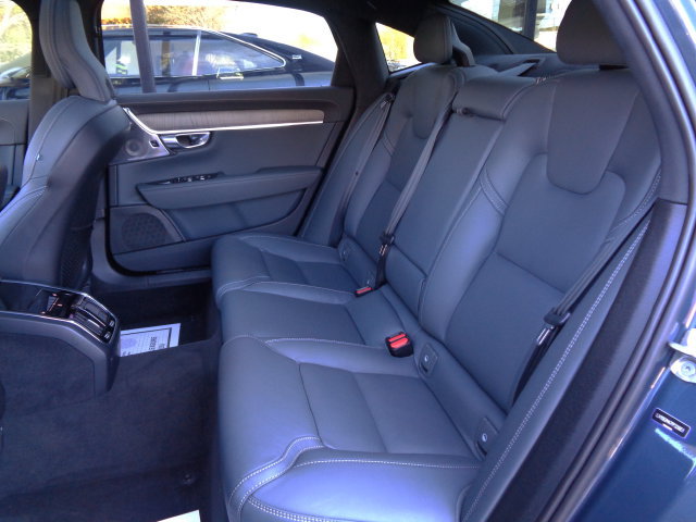 Used 2023 Volvo S90 B6 Ultimate AWD/4WD image 16