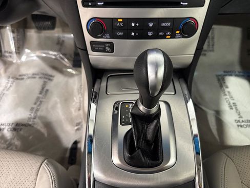 Used 2014 INFINITI Q60 Journey w/ Premium Package RWD image 46