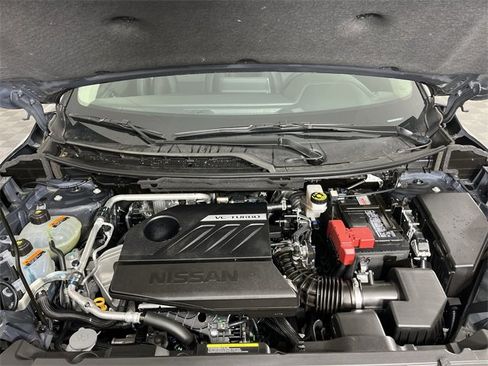 Certified 2025 Nissan Rogue SV image 24