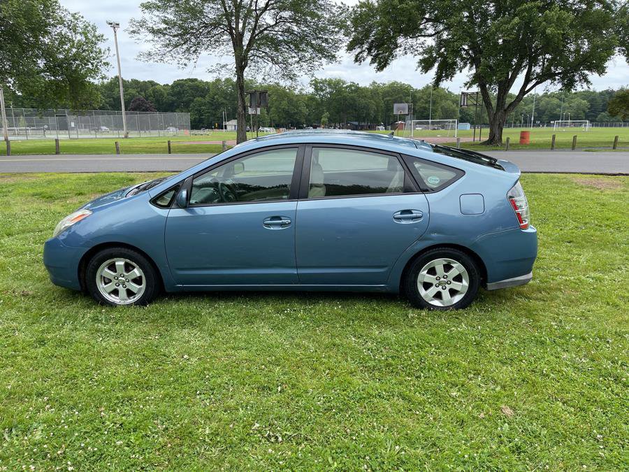 Used 2005 Toyota Prius w/ Pkg 3 FWD image 12